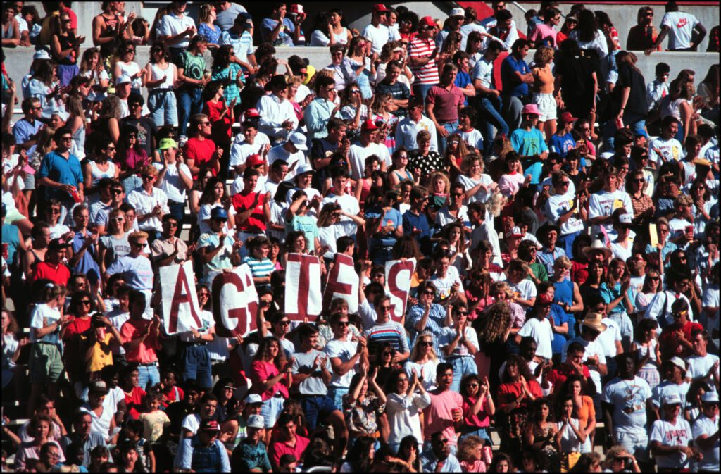 Crowd of NMSU Aggies